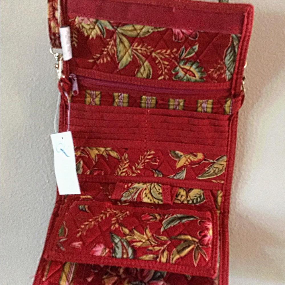 QK NWT quilted wallet+ multi-compartment